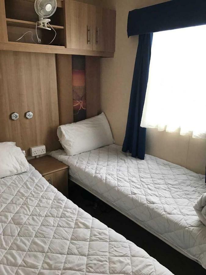 33 Beach Retreat Lodge Pevensey Bay Holiday Park Ngoại thất bức ảnh